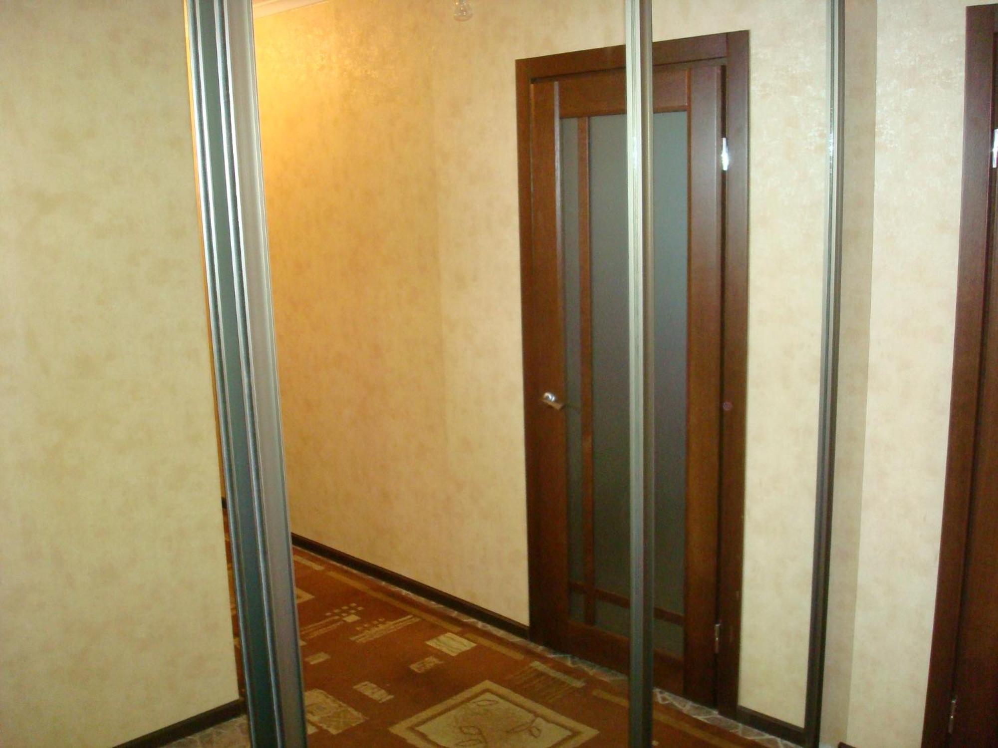 Apartment on Privokzalnaya 2/1 Vinnytsia Bagian luar foto